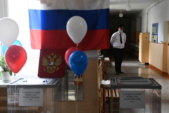Russia Constitutional Reform Voting