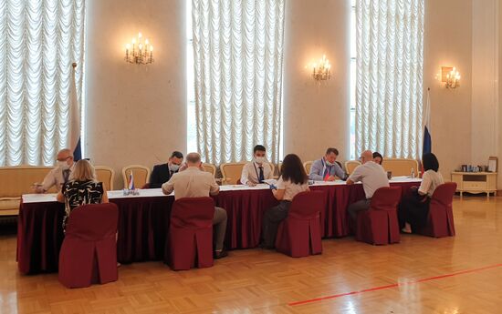 Worldwide Russian Constitutional Reform Voting