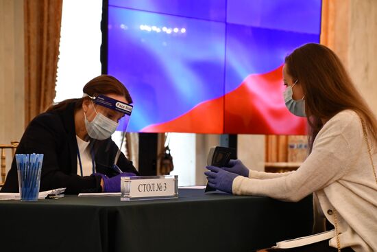 Worldwide Russian Constitutional Reform Voting