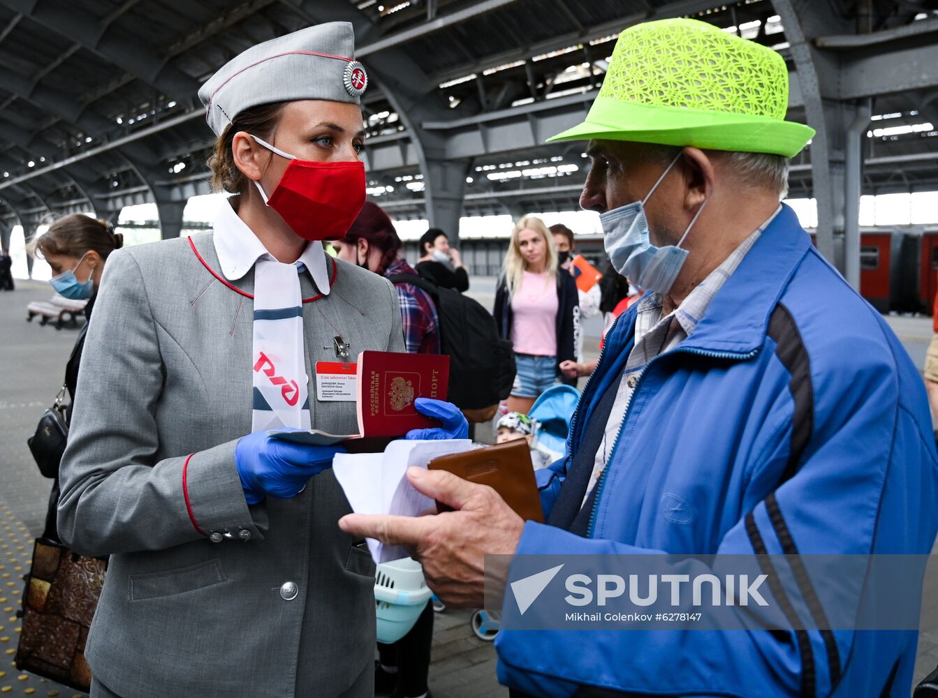 Russia Coronavirus Lockdown Ease