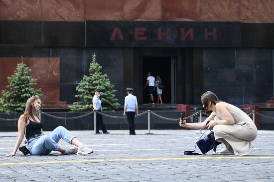 Russia Coronavirus Lockdown Ease