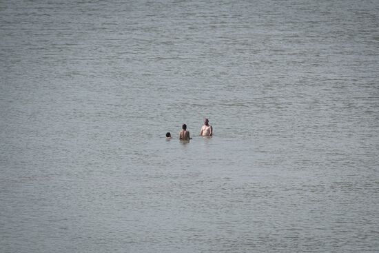 Azerbaijan Kura River Drying Up