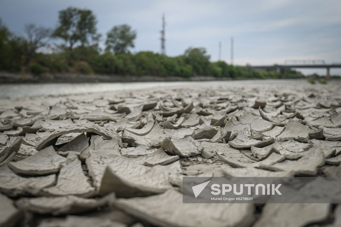 Azerbaijan Kura River Drying Up