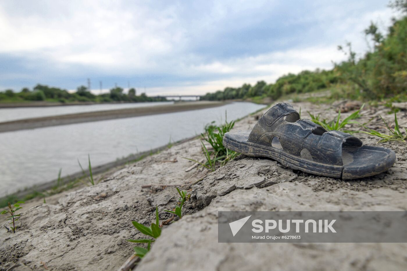 Azerbaijan Kura River Drying Up