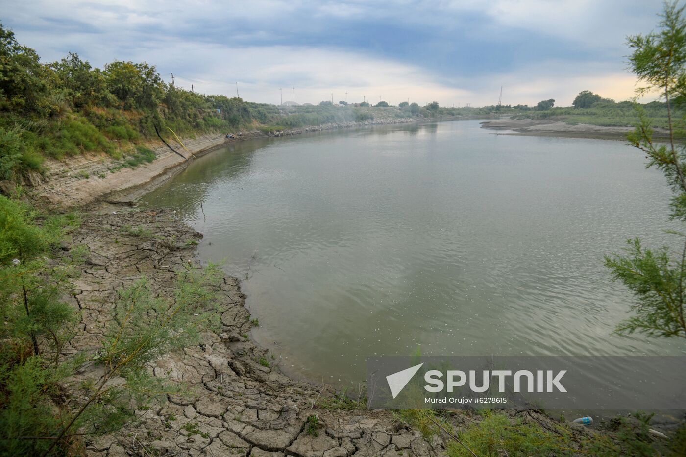 Azerbaijan Kura River Drying Up