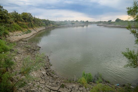 Azerbaijan Kura River Drying Up