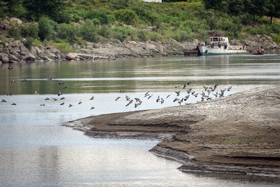 Azerbaijan Kura River Drying Up