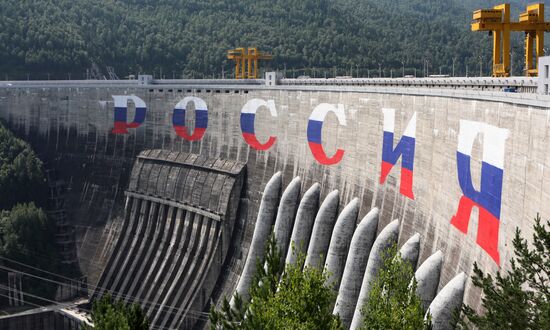 Russia Graffiti