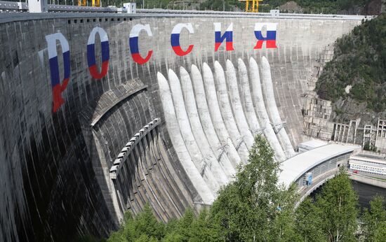 Russia Graffiti