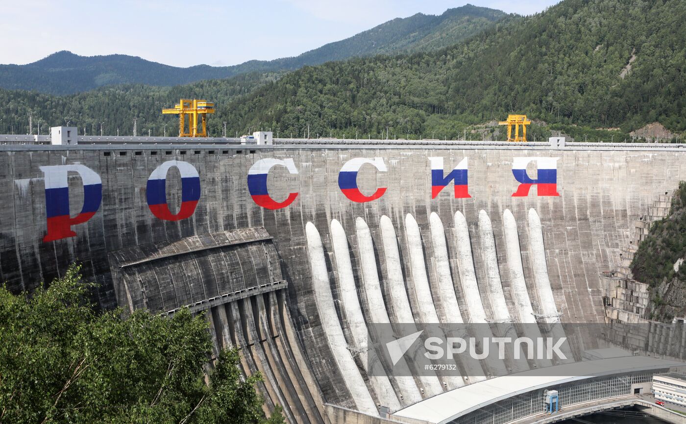 Russia Graffiti