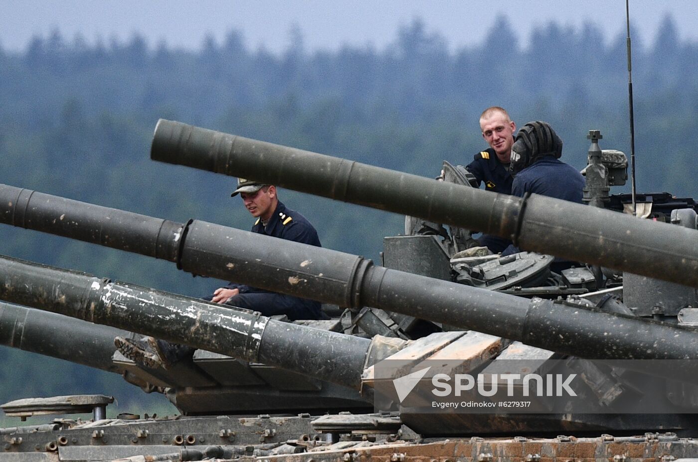 Russia Tank Biathlon