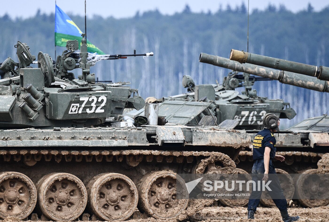 Russia Tank Biathlon