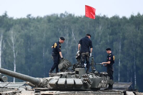 Russia Tank Biathlon