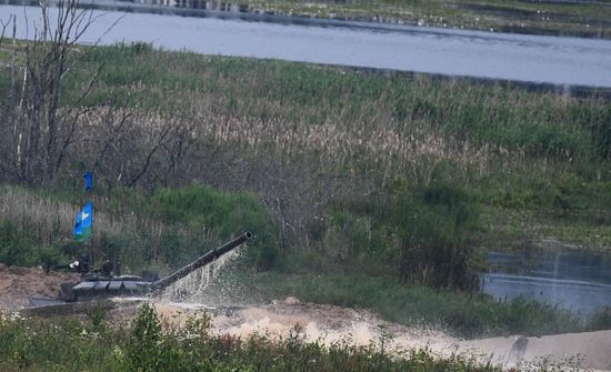 Russia Tank Biathlon
