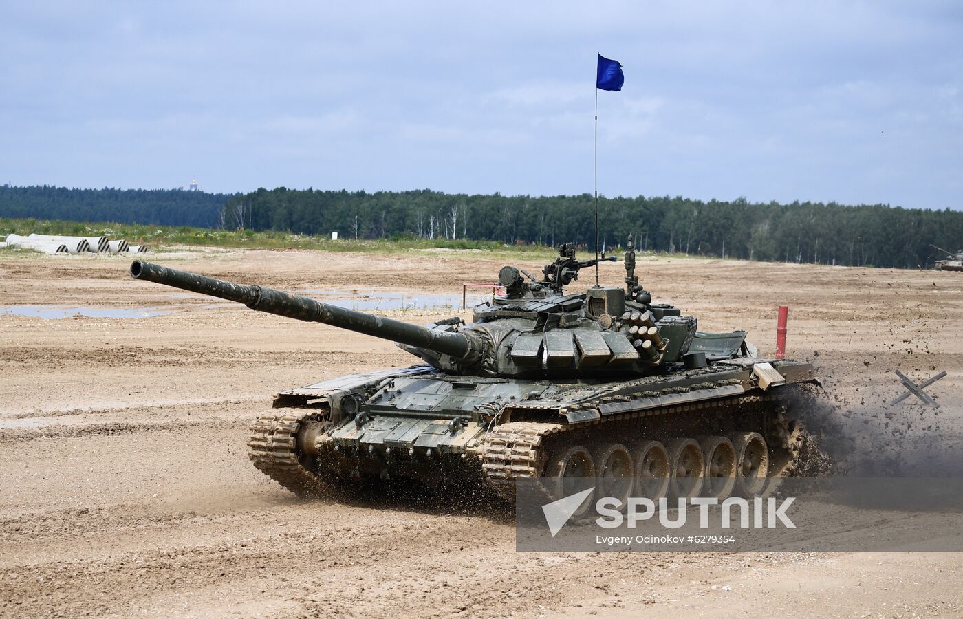 Russia Tank Biathlon