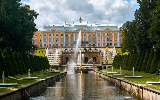 Russia Peterhof State Museum Reopening