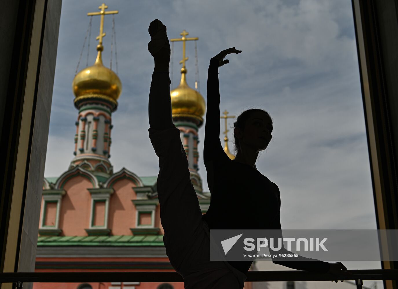 Russia Kremlin Ballet Rehearsal