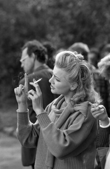 Smoking lady
