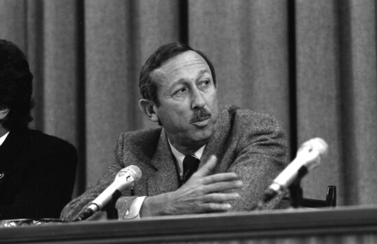 Walt Disney Company vice president Roy Disney visits USSR