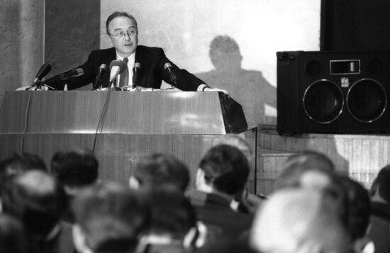 Chancellor of Federal Republic of Germany Helmut Kohl visits USSR