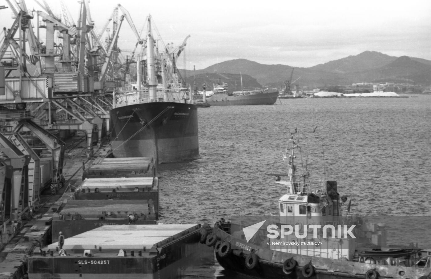 Nakhodka merchant seaport