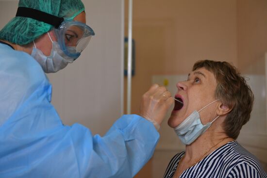Russia Coronavirus Tests 