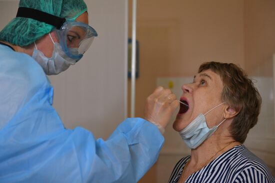 Russia Coronavirus Tests 