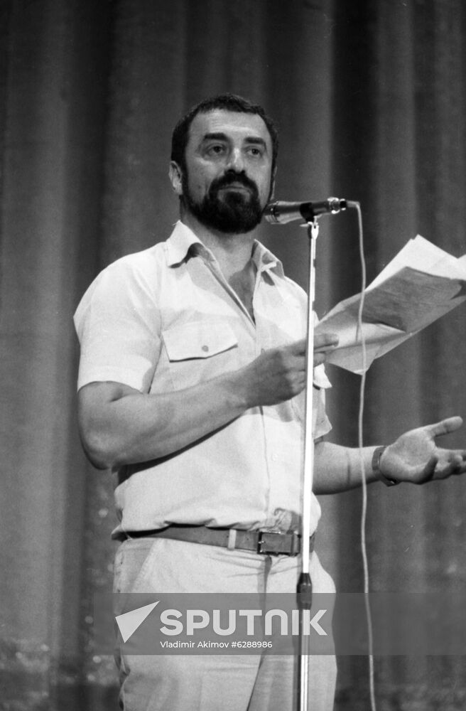 Soviet writer Grigory Gorin