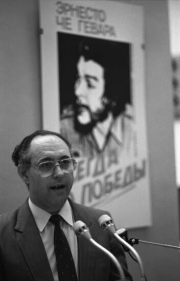 Exhibition of photographs by Cuban Revolution Comandante Ernesto Che Guevara