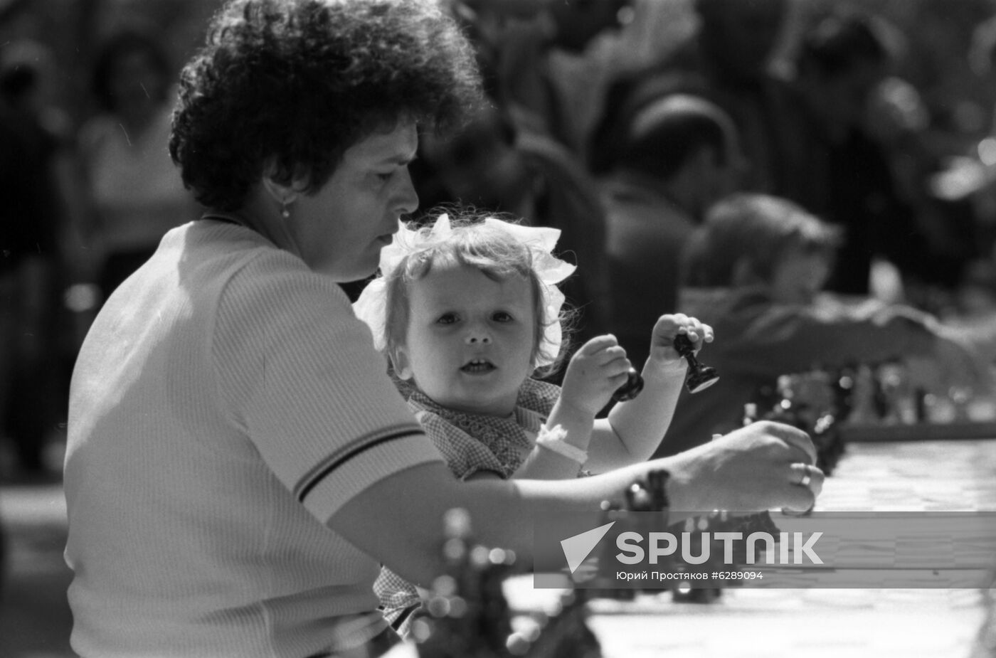 Simultaneous game with international grandmaster Alexei Suetin