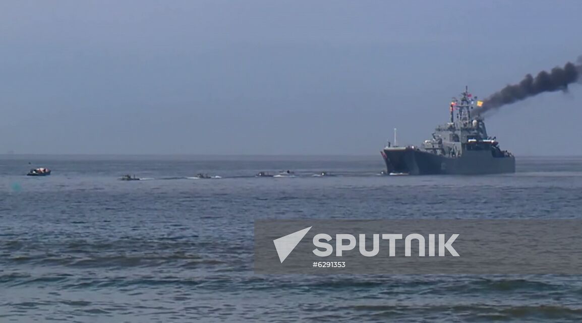 Russia Snap Military Drills