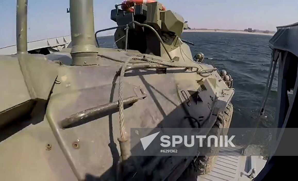 Russia Snap Military Drills