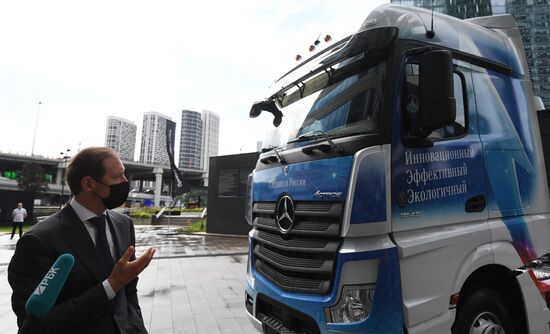 Russia Mercedes-Benz Actros Premiere