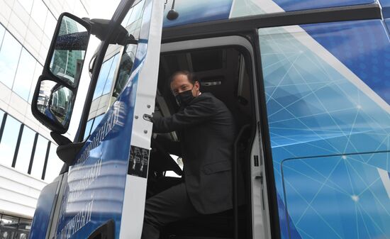Russia Mercedes-Benz Actros Premiere