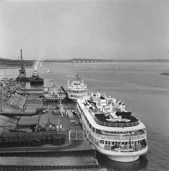Ulyanovo river port