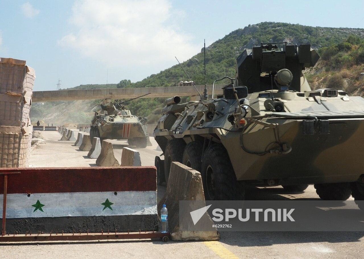 Syria Russia Patrolling