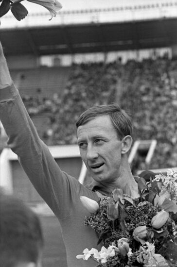 Igor Netto says farewell to big football
