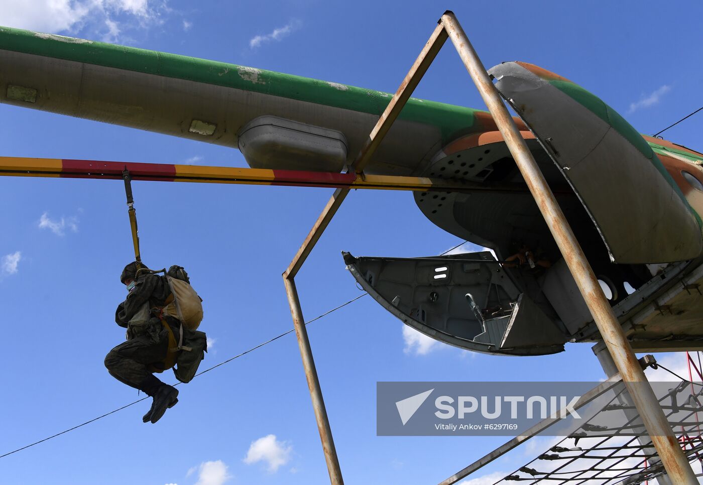 Russia Airborne Troops Training