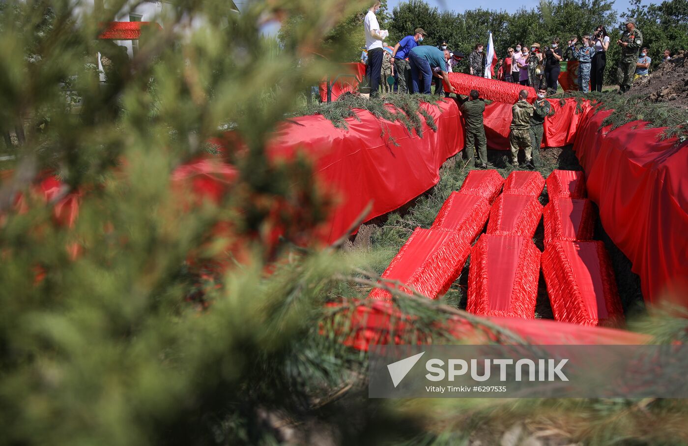 Russia WWII Soviet Soldiers Reburial