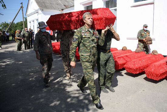 Russia WWII Soviet Soldiers Reburial
