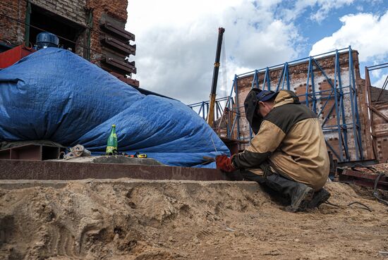 Russia Water Tower Relocation