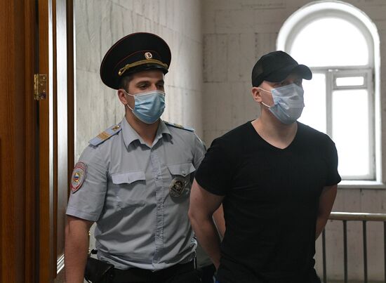 Russia Golunov Police Court