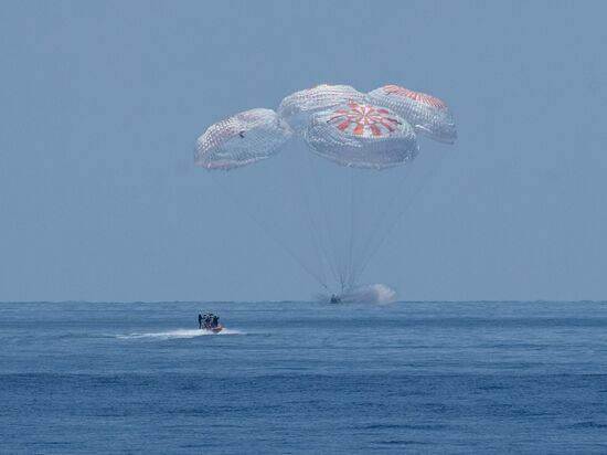 US SpaceX Demo-2 Landing