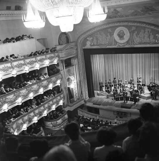 US student jazz orchestra performs in Volgograd