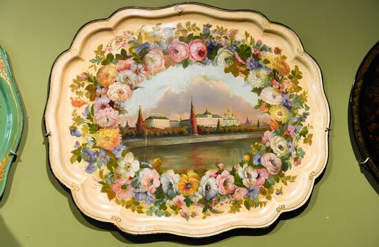Russia Decorative Painting