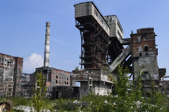 Russia Abandoned Chemical Plant