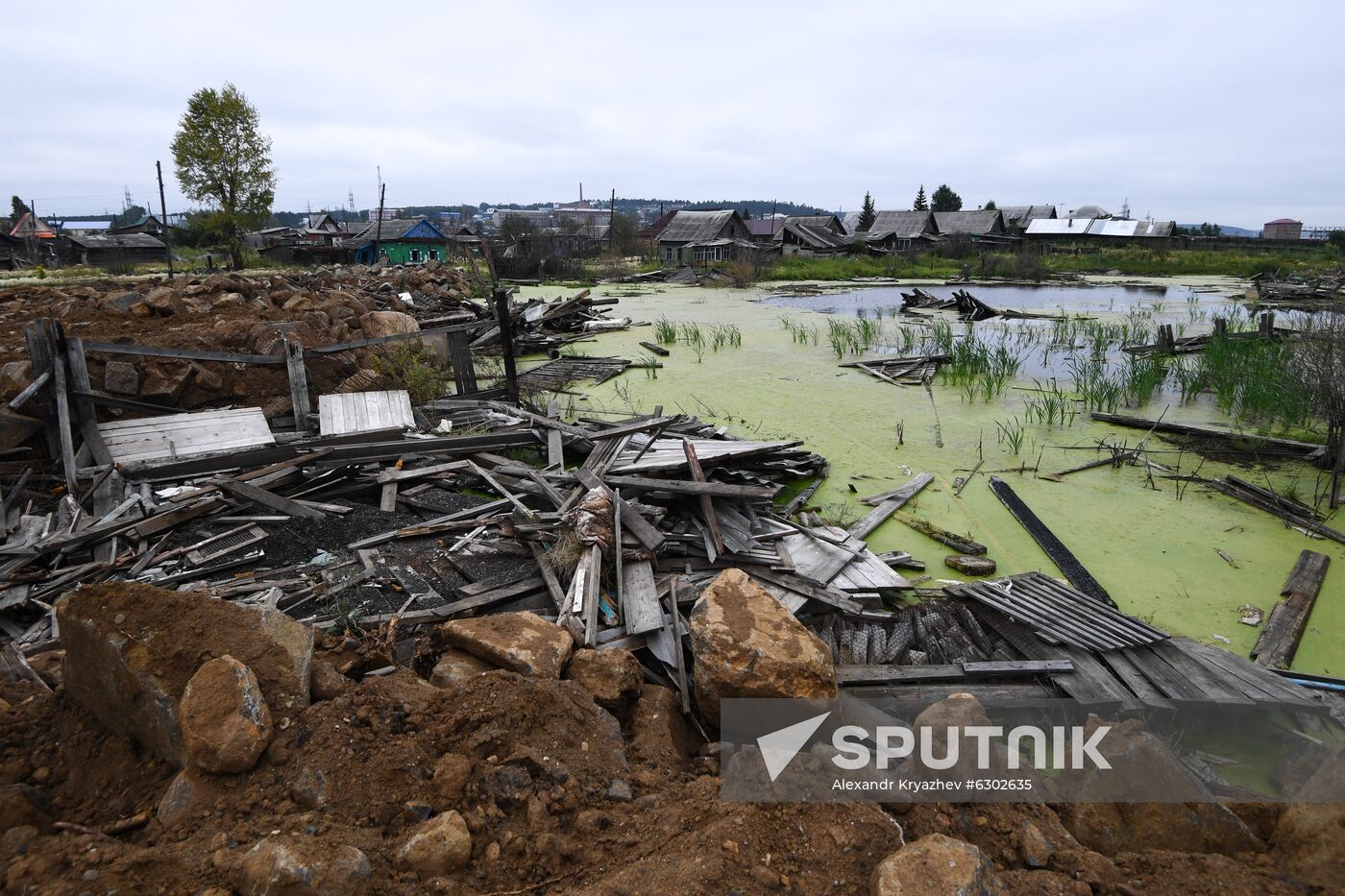 Russia Siberia Floods Restoring