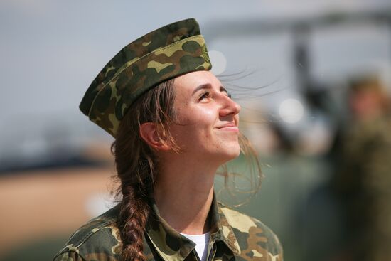 Russia Female Pilots Training