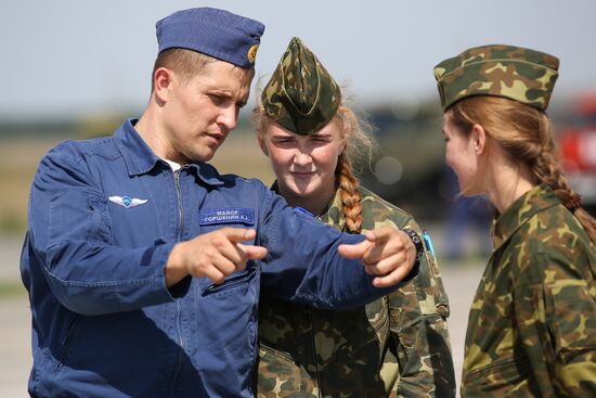 Russia Female Pilots Training