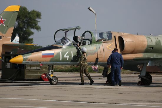 Russia Female Pilots Training